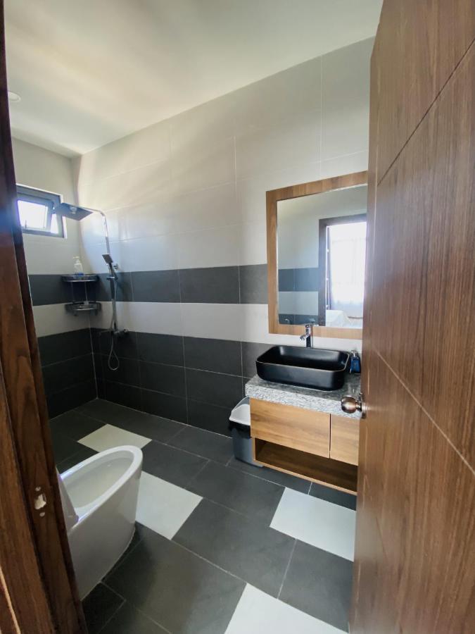 Truong Phuc Vinh Hotel Фантхьет Экстерьер фото